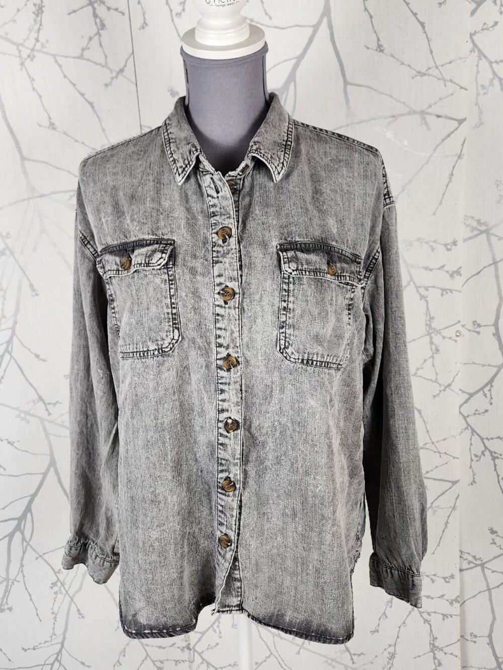 Velvet Heart Gray Acid Wash 100% Tencel Western Shirt